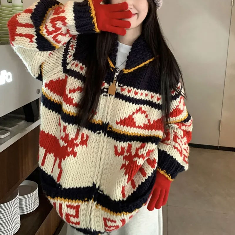 Christmas Vintage Elk Knitted  - огляд і ціна Winter Clothing Colors