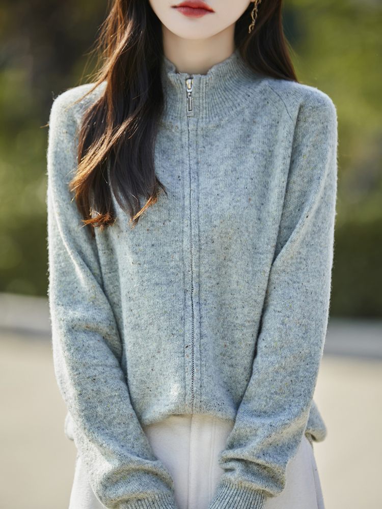 Basic Women’s 100% Merino Wool - огляд і ціна Winter Clothing Colors