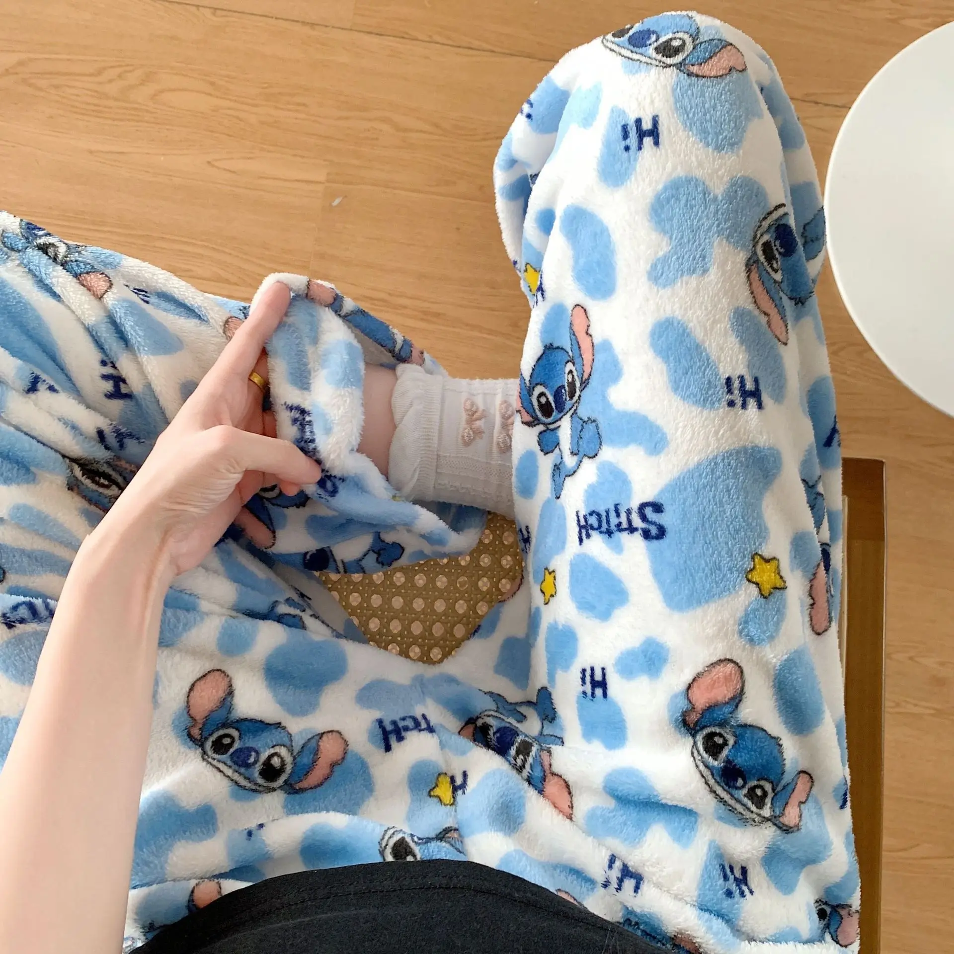 Cartoon Stitch Flannel Pajamas - огляд і ціна Winter Clothing Equipment